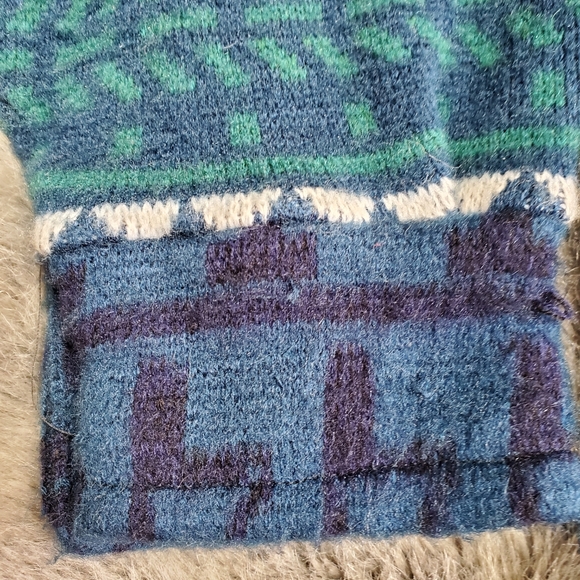 Around the World Wool Button down Sweater - Picture 4 of 11